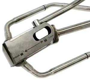 Sistema de Retractores Quirúrgicos Ortopédicos Manuales de Acero Inoxidable de Calidad Premium con Marco Tipo Wishbone y Cuchillas Reutilizables - Product Image 3