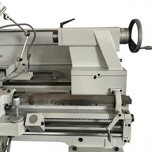 Torno de Metal Semiautomático de Alta Velocidad y Precisión, Máquina de Torneado con Transmisión por Correa de Alta Resistencia, Herramienta de Fabricación Industrial - Product Image 1