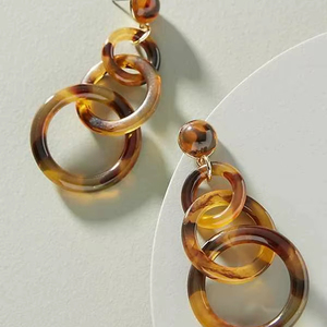 Pendientes de Resina con Forma de Candado, Diseño de Concha de Tortuga, Unisex, Modernos, de Alta Calidad, Bañados en Rodio, Clásicos, Venta Caliente de Fábrica - Product Image 1