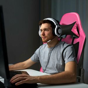 Sedia da Gaming in Pelle PU con Massaggio USB, Cuscino Lombare e Poggiapiedi - Product Image 4