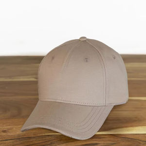 Gorra de Béisbol Premium para Equitación 2026, Impermeable, con Correa Ajustable, Diseño Elegante para Uso en Exteriores, Servicio OEM - Product Image 1