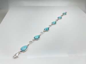 Pulsera de Larimar en Plata de Ley 925, Hecha a Mano con Piedras Preciosas, Cierre de Langosta, Elegante Regalo de Joyería para Mujer - Product Image 2