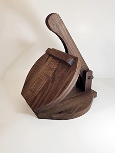 Presse à tortillas en bois naturel réutilisable ILAHI - Machine à tortillas en gros, compatible lave-vaisselle, écologique, pliable - Product Image 1