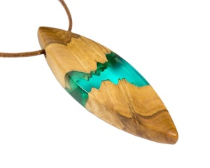 <b>Fashionable</b> Glazed Wooden Pentane Girls Sweater Chain Necklace Customizable Angel Pattern for Party Anniversary - Product Image 1