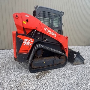 Sistema de rodamientos de la bomba del cargador de dirección deslizante Kubota SVL 75-2 de alto rendimiento, motor de 75KW, capacidad de carga de 5 a 10 toneladas - Product Image 1