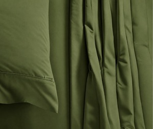 Parure de lit 4 pièces de luxe 500 TC Queen Size vert olive foncé, draps soyeux et doux au toucher, avec drap-housse à poches profondes - Product Image 2