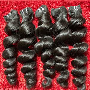 Precio barato súper extensión de cabello humano dibujado doble peluca ondulada profunda color natural para mujeres negras 300G 8-32 pulgadas - Product Image 3