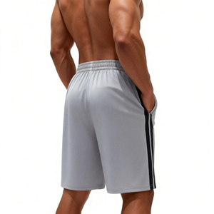 กางเกงขาสั้นผู้ชาย แห้งเร็ว สำหรับออกกำลังกาย วิ่ง ฟิตเนส ระบายอากาศได้ดี เป็นมิตรกับสิ่งแวดล้อม โลโก้ด้านหน้า สายรัดเอวยางยืด มีกระเป๋า - Product Image 5