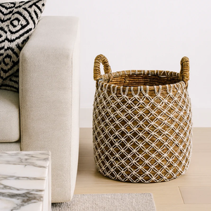 Tall fine-woven brown <b>wicker</b> <b>laundry</b> <b>basket</b> with wavy scalloped rims and matching fitted lids, available at wholesale prices. - Product Image 3