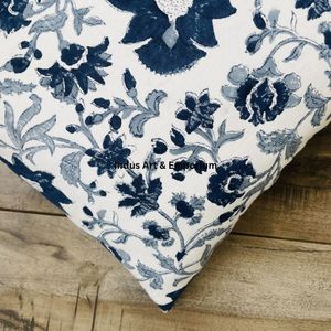 Housse de coussin carrée décorative en toile de coton imprimée à la main en Inde, 40 x 40 cm - Product Image 3