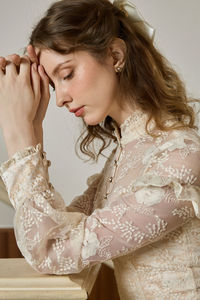 Vestido Jacquard ELISA para Mujer con Encaje Floral de Algodón de Doble Capa - Product Image 6