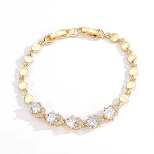 AMBER JEWELS Bracelet Tennis Unisexe de Luxe Plaqué Or 10K avec Diamant de Laboratoire Taille Brillant et Sertissage Griffe, Bijou pour Usage Quotidien - Product Image 4