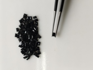 Spinelle noire naturelle 3x2MM taille baguette, pierre lâche de qualité supérieure pour la fabrication de bijoux - Product Image 1