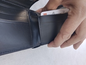 Direct factory Wholesale Vintage Card Holder Slots Short Bifold <b>Wallet</b> <b>Money</b> Clip for Men's Genuine Leather Slim Bifold <b>Wallet</b> - Product Image 4