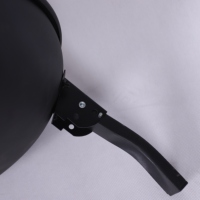 Bol à feu rond en métal avec couvercle en maille de protection et support stable pour le jardin, le camping, les réceptions en plein air