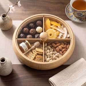 Plateau à collation rond en bois à 4 compartiments pour chocolats, noix, fruits secs, craquelins, finition naturelle, qualité alimentaire, compatible four, ensemble de boîtes à épices - Product Image 1
