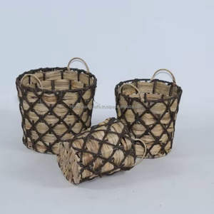 Panier de rangement en jacinthe d'eau naturelle de haute qualité, fait à la main, en vrac, écologique, production durable en provenance du Vietnam - Product Image 4