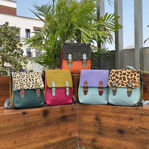 Venta superior Mochila para mujer Bolsa personalizada con estampado de animales Bolso convertible de cuero reciclado Mochila de viaje de negocios de cuero colorido - Product Image 5