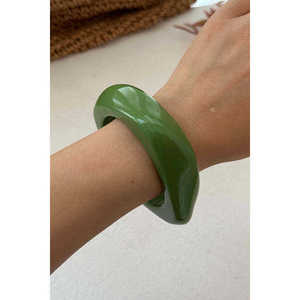 Brazalete de Resina Irregular para Hombre, Joyería de Estilo Europeo, Brazaletes Cuadrados, Precio al por Mayor, Brazalete de Resina Acrílica Hecho a Mano, Alta Calidad - Product Image 6
