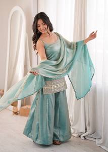 Conjunto de Traje Palazzo de Seda Verde Menta para Mujer, Corte Regular, Largo hasta el Suelo, con Dupatta Bordada, Traje Étnico de 3 Piezas para Boda - Product Image 1