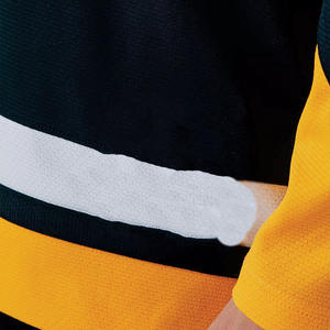 Maillot de football américain vintage rétro de luxe surdimensionné 2026 avec broderie personnalisée, col en V, maille 240 GSM, service OEM USA - Product Image 4