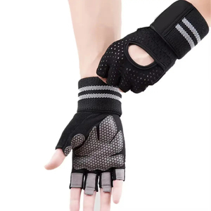 Gants de fitness de haute qualité fabriqués en usine, tendance, vente chaude, étiquette personnalisée, prix raisonnable pour une utilisation en extérieur, gants de sport - Product Image 6