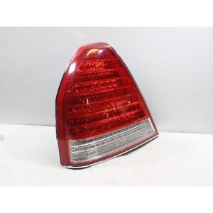 ชุดไฟท้ายซ้าย Equus ปี 2009-2011 มือสอง ของแท้ OEM รุ่น 924013B501 - Product Image 2
