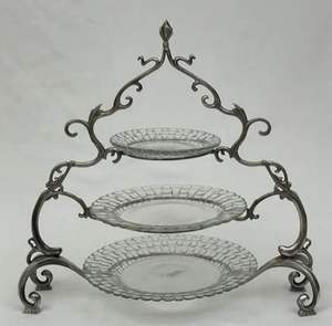 Support à gâteau en métal de luxe à 3 niveaux, idéal pour les mariages et la décoration de desserts - Product Image 3