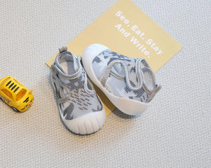 Chaussures d'été respirantes pour tout-petits, garçons et filles, à semelle souple antidérapante, sandales-chaussettes fonctionnelles pour jeunes enfants, OEM - Product Image 4