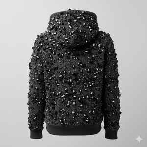 Sudadera con Capucha Elite Obsidian Crystal Studded – Forro Polar Texturizado de Primera Calidad, Apliques de Piedras Preciosas en Toda la Prenda - Product Image 1
