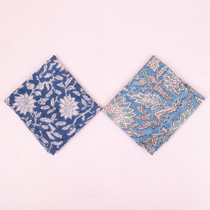 Bandana carré imprimé au bloc de Jaipur, fabriqué éthiquement, accessoire de mode pour la tête et le cou, en tissu teint naturel, tendance estivale - Product Image 1