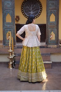 Conjunto de Lehenga Choli de Viscosa Jacquard Reversible para Mujer, Traje de Boda, Teñible, Elástico, de Secado Rápido y Sin Arrugas - Product Image 2