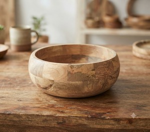 Tazón Redondo de Madera Hecho a Mano para Ensaladas y Servir, Acabado Natural, Plato para Comida y Aperitivos para Uso Doméstico y Camping - Product Image 2