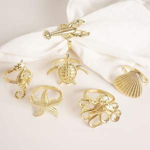 Juego de Anillos para Servilletas de Metal Dorado Premium con Diseño de Criaturas Marinas, Decoración de Mesa para Comedor, Bodas, Fiestas, Hoteles, Restaurantes y Uso Doméstico - Product Image 1