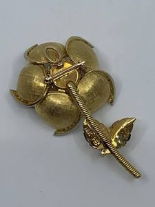 เข็มกลัดดอกไม้ชุบทอง เงินแท้ 925 ประดับเพชรโมอิสซาไนต์ ดีไซน์กลไกโรแมนติก ของขวัญสำหรับแฟนสาว - Product Image 3