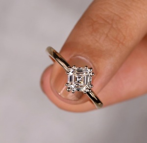 Anillo de Diamante Cultivado en Laboratorio Color E VS1, Listo para Enviar, Certificado IGI, Oro de 18K, Corte Asscher, Anillo de Compromiso - Product Image 1