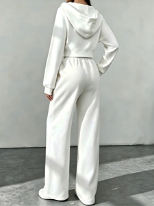 Survêtement blanc à capuche pour femme, manches longues, couleur unie, sweat-shirt décontracté, pantalon à taille élastique, respirant, poids moyen, tenue de jogging - Product Image 4