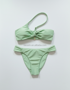 Ensemble de bikini personnalisé à la mode pour femmes, maillots de bain sexy pour filles, bikini à une bretelle, vêtements de plage, logo du fabricant - Product Image 1