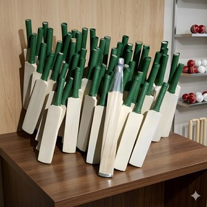 Fabricant de mini-bâtons de cricket en bois personnalisés en gros, souvenir promotionnel, jouet d'entraînement pour enfants - Product Image 1