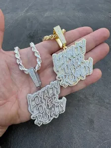 จี้เพชรโมอิสซาไนต์แท้สำหรับผู้หญิง ตัวเรือนเงิน/ทอง ทรงกลมเจียระไนแบบบริลเลียนท์ รุ่น LOYALTY Over ROYALTY สไตล์ฮิปฮอป - Product Image 2