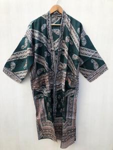 Robe longue en soie douce et confortable, style sari, kimono bohème, vêtement de détente, directement du grossiste, tenue de nuit, col en V, robe longue recyclée - Product Image 6