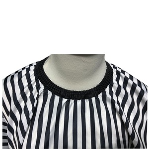 Capa de Barbero de Alta Costura, Ajustable con Broches, Uniforme Profesional para Peluquería - Product Image 4