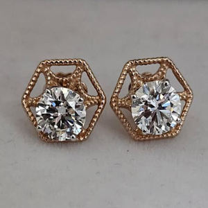 ต่างหูแบบติดหู ทอง 14K สุดฮิต ขายส่ง 1 กะรัต แบบคลาสสิก 4 ขา ทรงเหลี่ยมเจียระไน ประดับเพชรแล็บเกรด DEF สำหรับผู้หญิง - Product Image 4