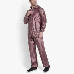 Manteau à capuche de qualité supérieure, disponible en plusieurs couleurs, avec cordon de serrage à la taille, pantalon léger, veste imperméable et ensemble de pluie - Product Image 4