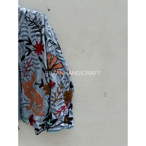 Chaqueta de Algodón con Bordado Floral y Apliques, Estilo Boho Chic, Chaqueta de Organdy, Venta al Por Mayor - Product Image 2