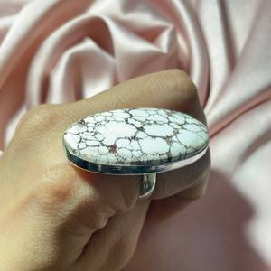 Anillo de piedra preciosa de jaspe blanco hecho a mano, plata de ley 925, joyería de lujo, anillo elegante, regalo para mujer, joyería fina - Product Image 4