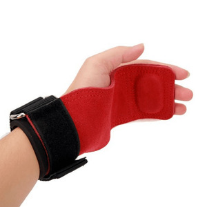 Nayab Industries - Agarraderas de Cuero Multiusos para Entrenamiento, Cierre de Gancho y Bucle, Protección Avanzada para Entrenamiento Físico y Levantamiento de Pesas - Product Image 2