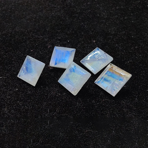 Piedra Preciosa Suelta de Piedra Lunar Arcoíris de Calidad Natural, Corte Facetado, Forma Cuadrada, Calibrada - Product Image 6