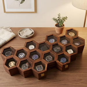 Exhibidor de Relojes de Madera con Iluminación LED, Caja de Relojes de Madera con Interior con Patrón de Fibra de Carbono por AYAANS - Product Image 4