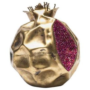 Sculpture artisanale en bronze de grenade très demandée avec incrustation de perles, décoration traditionnelle pour la présentation sur table de salon - Product Image 2
